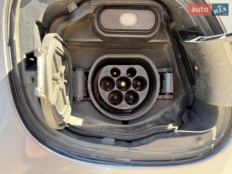 Хэтчбек Smart EQ Forfour 2019 в Киеве