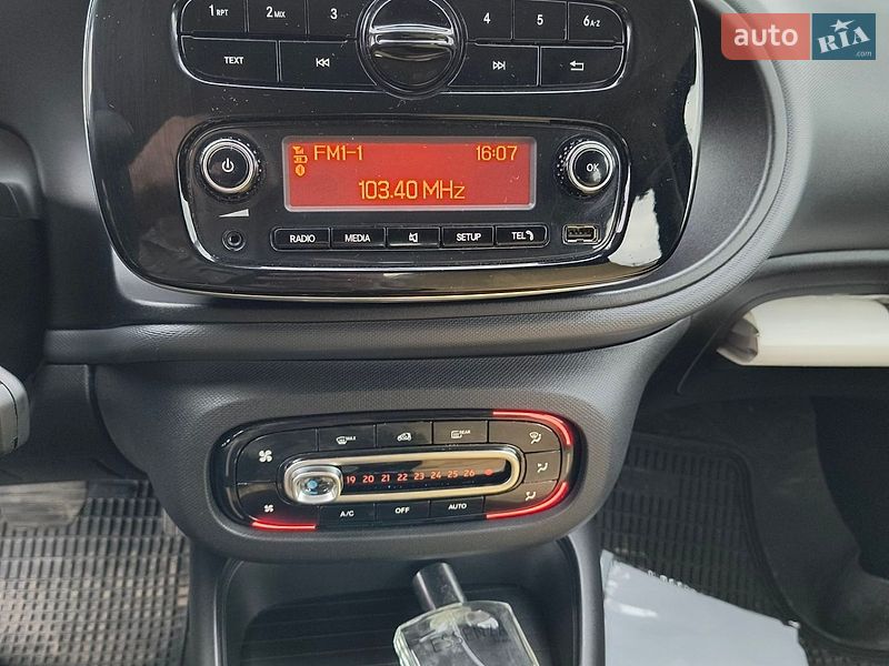 Хетчбек Smart EQ Forfour 2020 в Івано-Франківську