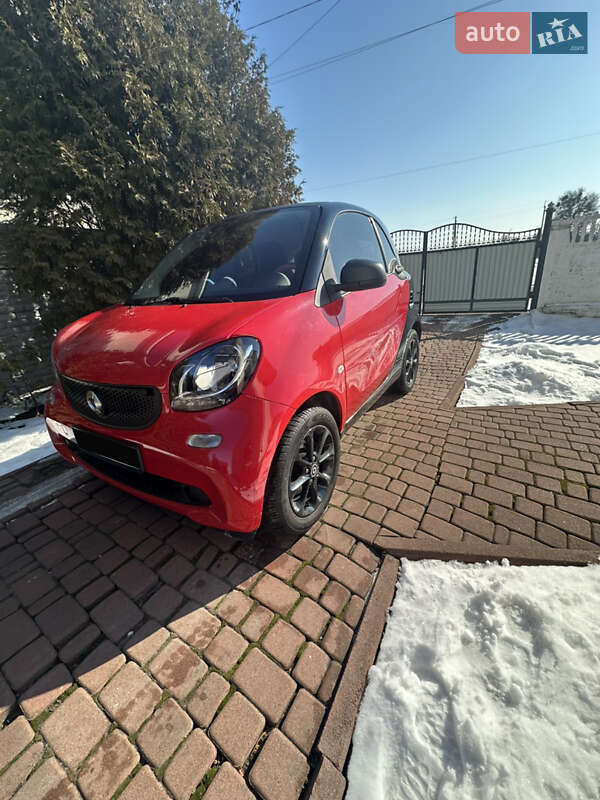 Купе Smart EQ Fortwo 2016 в Киеве