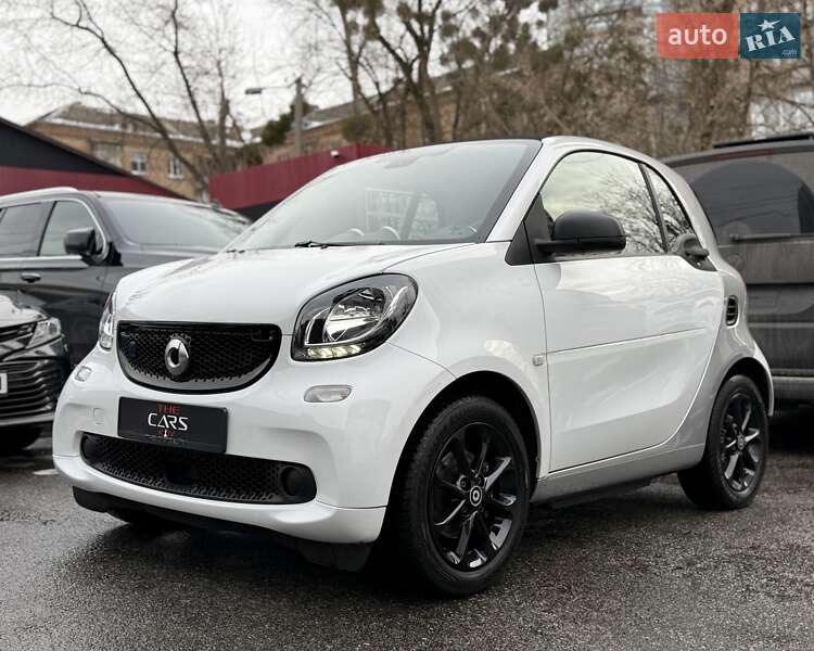 Купе Smart EQ Fortwo 2018 в Киеве фото 2 Купе Smart EQ Fortwo 2018 в Киеве