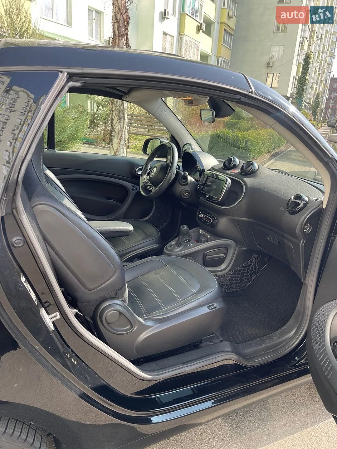 2018 Smart Fortwo - мініатюра 8