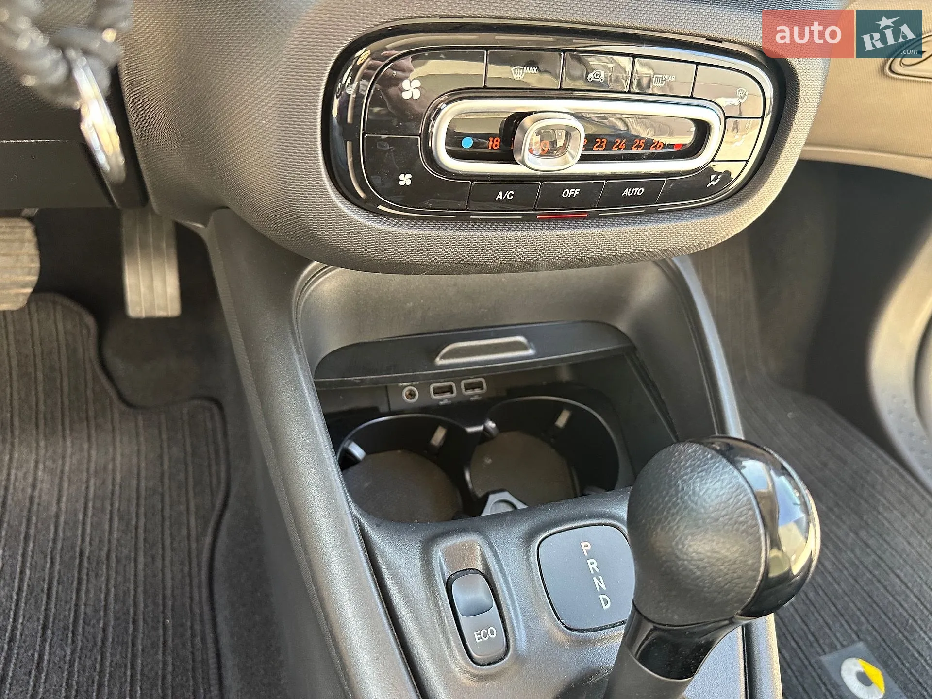 2021 Smart Fortwo - мініатюра 22