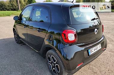 Хэтчбек Smart Forfour 2015 в Львове