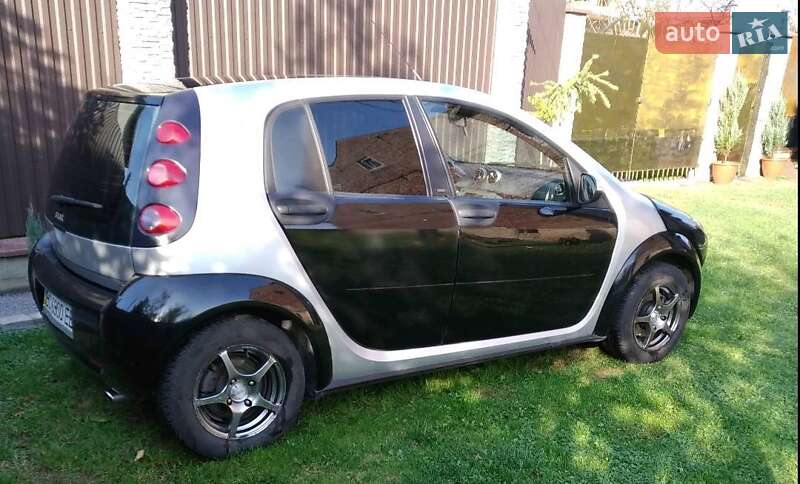 Хэтчбек Smart Forfour 2004 в Дрогобыче