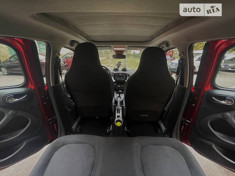 Хэтчбек Smart Forfour 2016 в Киеве