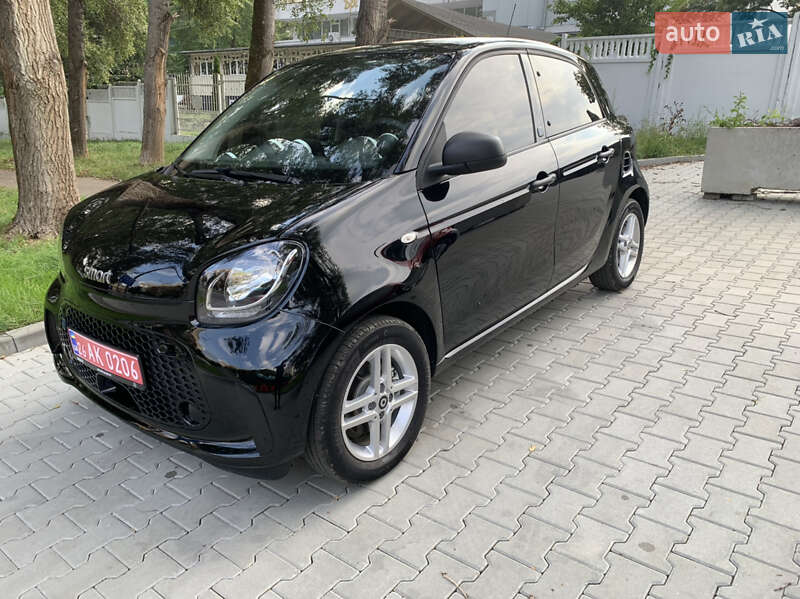 Хэтчбек Smart Forfour 2020 в 