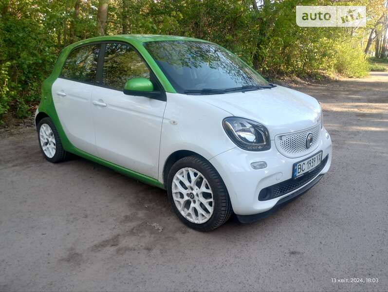 Хэтчбек Smart Forfour 2017 в Львове