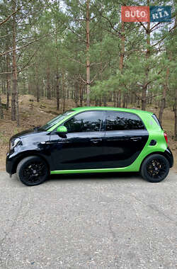 Хэтчбек Smart Forfour 2018 в 
