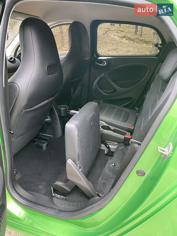 Хэтчбек Smart Forfour 2018 в Киеве