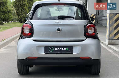 Хэтчбек Smart Forfour 2016 в 