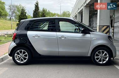 Хэтчбек Smart Forfour 2016 в 