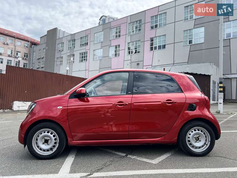 Хэтчбек Smart Forfour 2017 в Киеве