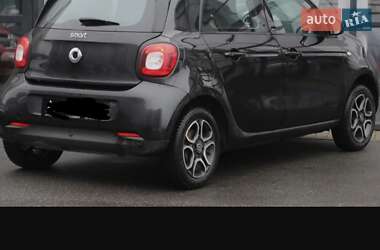 Хэтчбек Smart Forfour 2015 в 