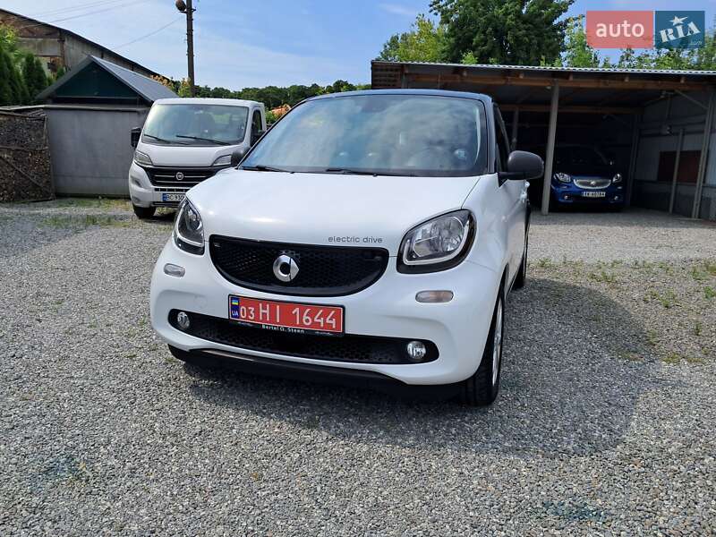 Хэтчбек Smart Forfour 2017 в Радехове
