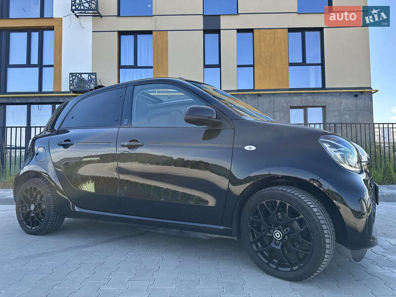 Хэтчбек Smart Forfour 2021 в Луцке