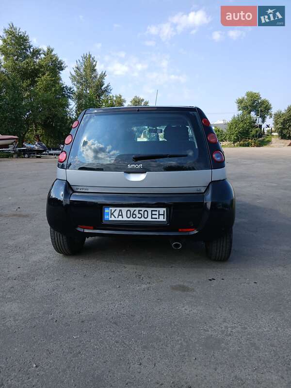 Хэтчбек Smart Forfour 2004 в Киеве