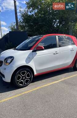 Хэтчбек Smart Forfour 2016 в 