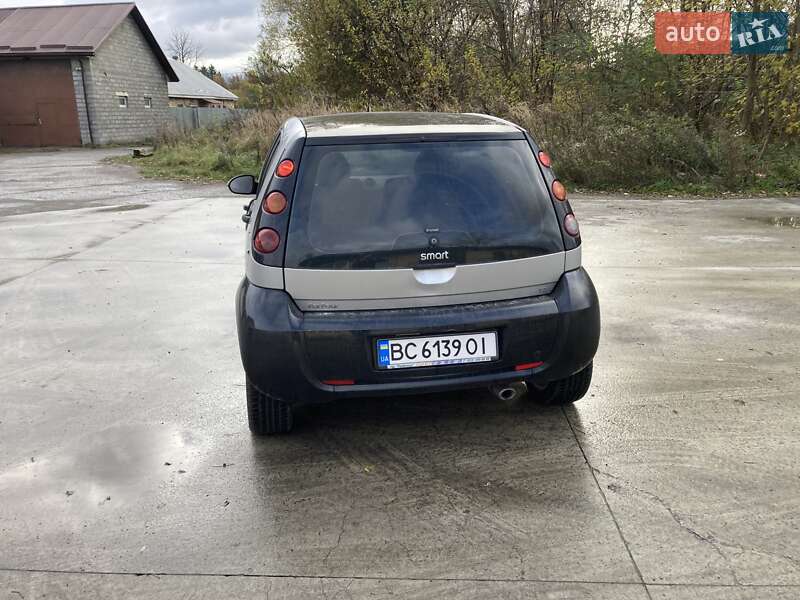 Хетчбек Smart Forfour 2005 в Львові фото 4 Хетчбек Smart Forfour 2005 в Львові