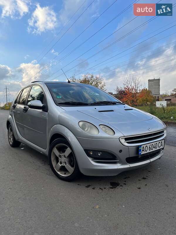 Хэтчбек Smart Forfour 2004 в Ужгороде