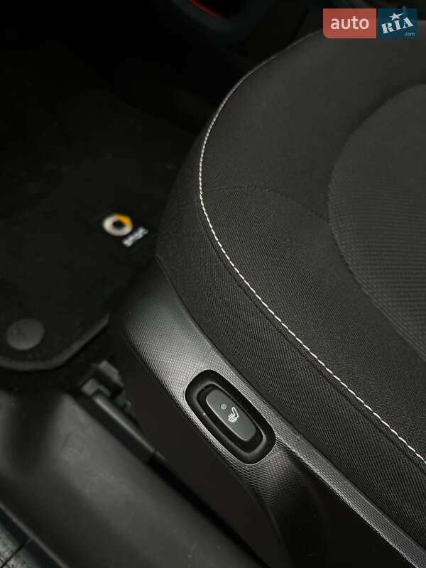 Хетчбек Smart Forfour 2017 в Києві фото 29 Хетчбек Smart Forfour 2017 в Києві