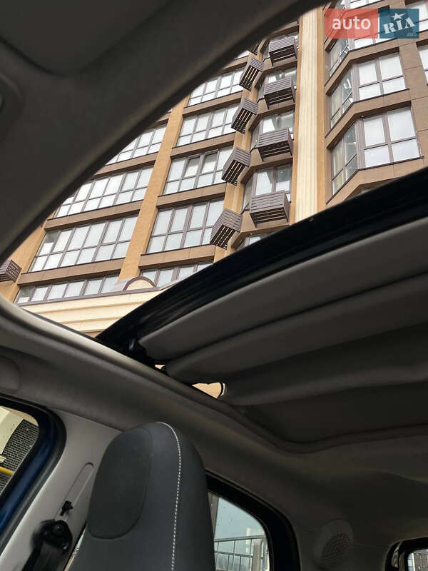 Хетчбек Smart Forfour 2017 в Києві фото 40 Хетчбек Smart Forfour 2017 в Києві