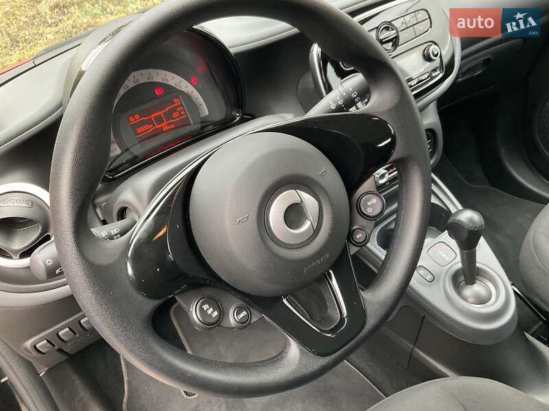 Хэтчбек Smart Forfour 2018 в Киеве