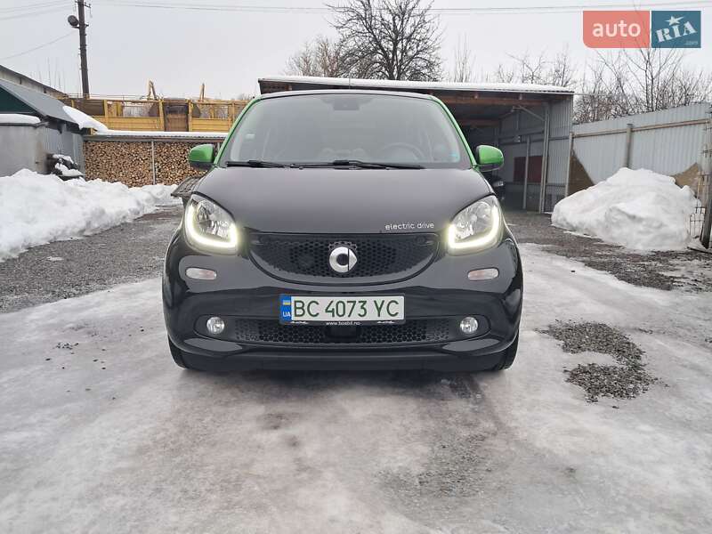 Хэтчбек Smart Forfour 2017 в Радехове