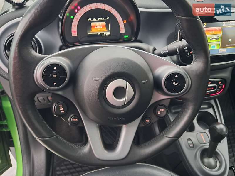 Хэтчбек Smart Forfour 2017 в Радехове