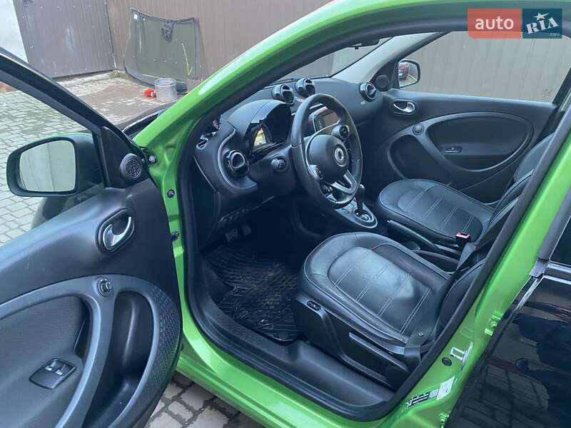 Хетчбек Smart Forfour 2017 в Шептицькому фото 8 Хетчбек Smart Forfour 2017 в Шептицькому