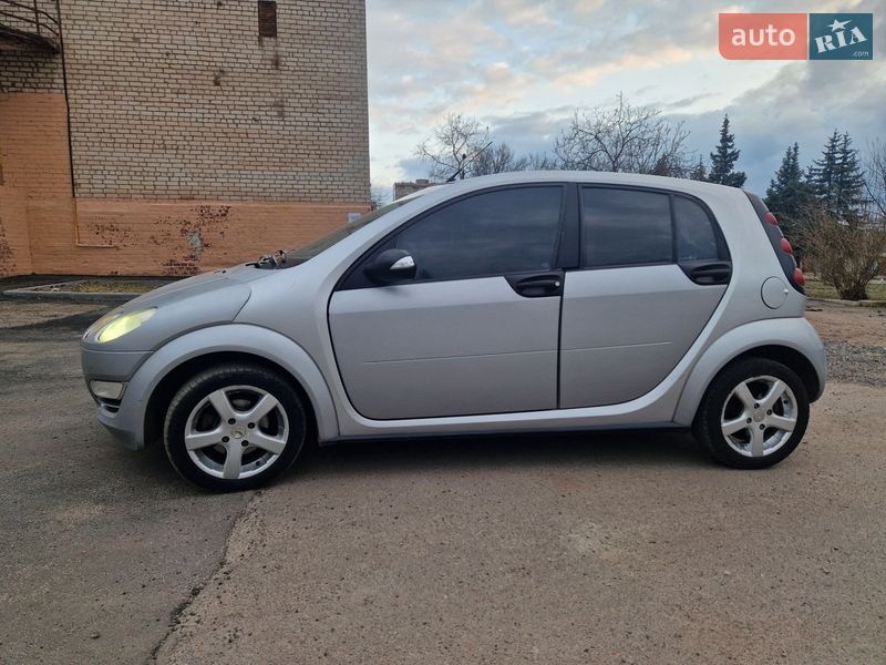 Хэтчбек Smart Forfour 2006 в Кривом Роге фото Хэтчбек Smart Forfour 2006 в Кривом Роге