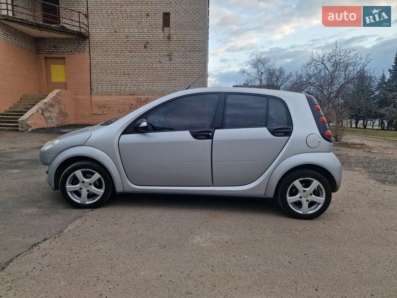 Хэтчбек Smart Forfour 2006 в Кривом Роге фото 14 Хэтчбек Smart Forfour 2006 в Кривом Роге