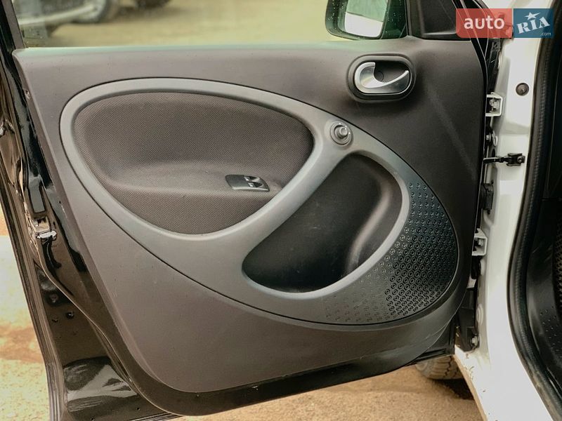 Хэтчбек Smart Forfour 2019 в Виннице