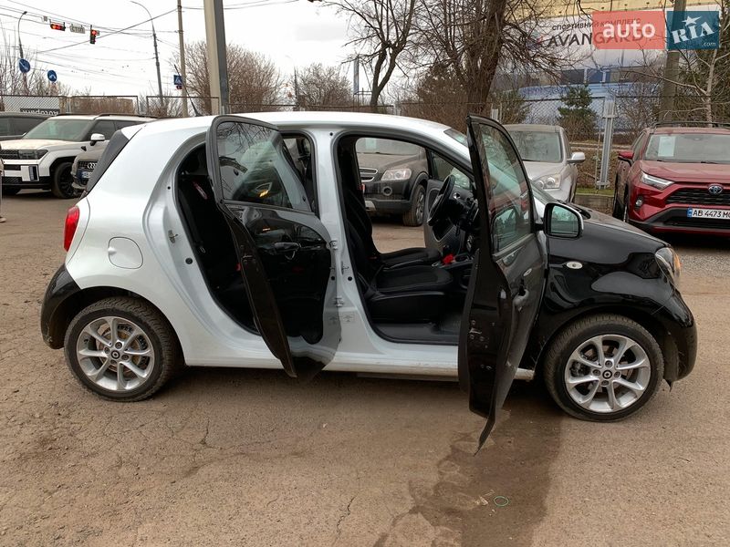 Хэтчбек Smart Forfour 2019 в Виннице