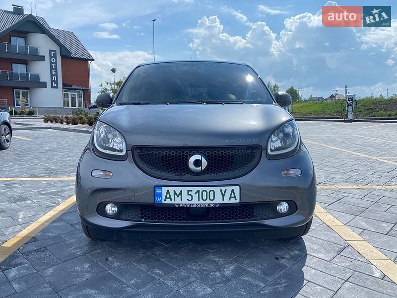 2017 Smart Forfour, VIN WME4530911Y144139:plate — фото 1 (autoria)