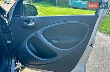 Хетчбек Smart Forfour 2016 в Києві фото 17 Хетчбек Smart Forfour 2016 в Києві
