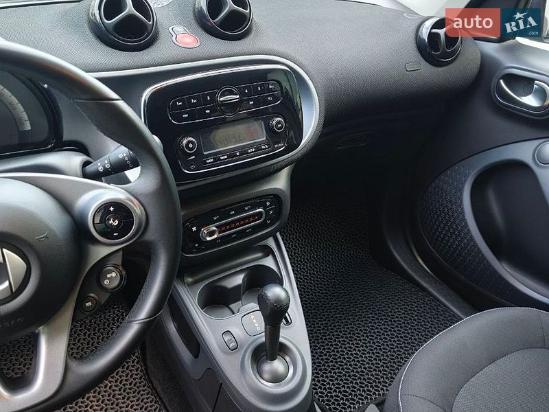 Хетчбек Smart Forfour 2018 в Києві фото 6 Хетчбек Smart Forfour 2018 в Києві