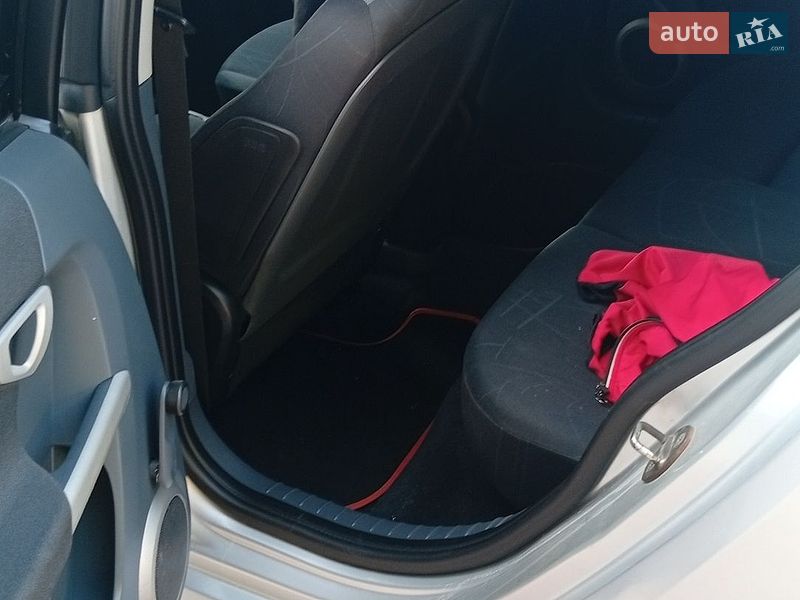 Хетчбек Smart Forfour 2004 в Тернополі фото 15 Хетчбек Smart Forfour 2004 в Тернополі
