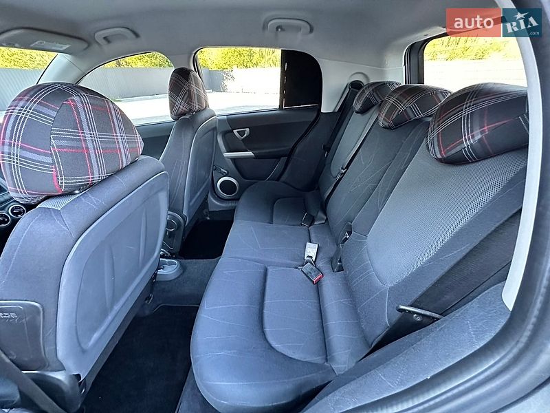 Хетчбек Smart Forfour 2004 в Мукачевому