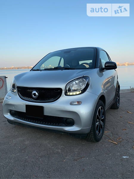 Купе Smart Fortwo 2015 в Днепре