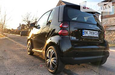 Хэтчбек Smart Fortwo 2011 в 