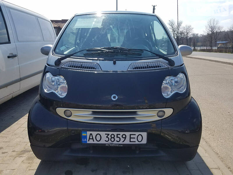 Купе Smart Fortwo 2005 в Іршаві