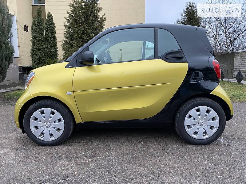 Купе Smart Fortwo 2015 в Києві