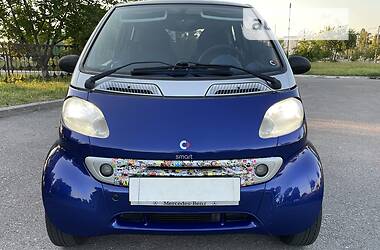 Хэтчбек Smart Fortwo 2001 в 