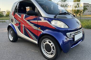 Хэтчбек Smart Fortwo 2001 в 