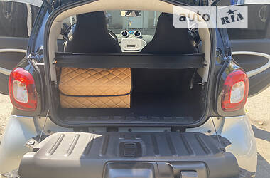 Купе Smart Fortwo 2015 в 
