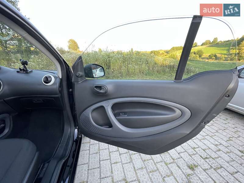 Купе Smart Fortwo 2015 в Києві