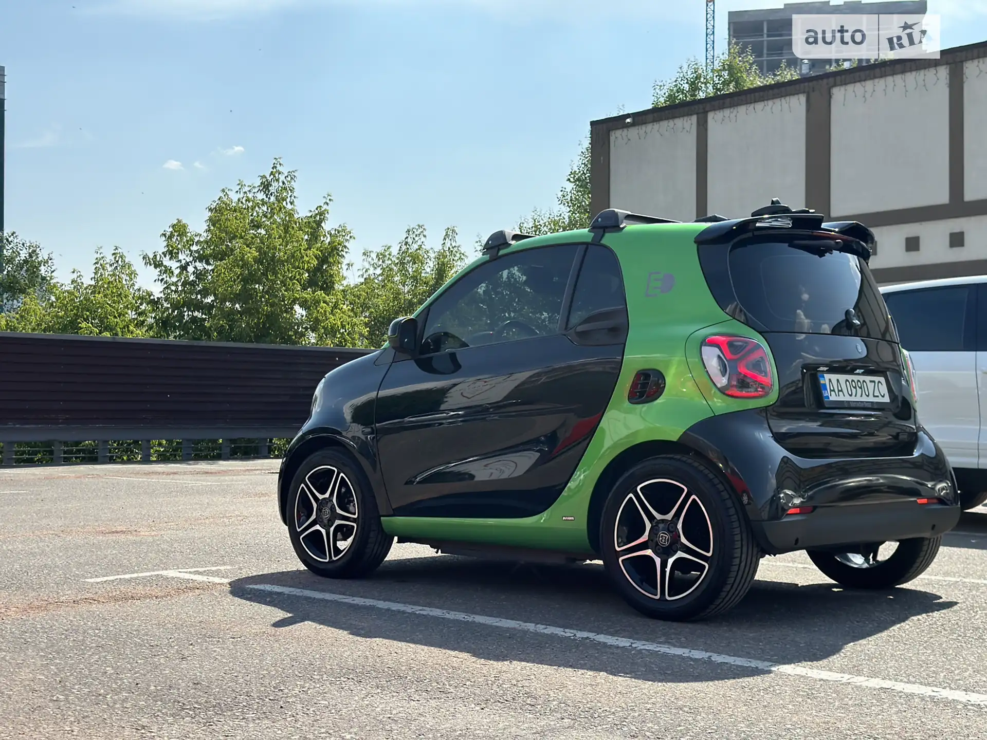 2017 Smart Fortwo - мініатюра 4