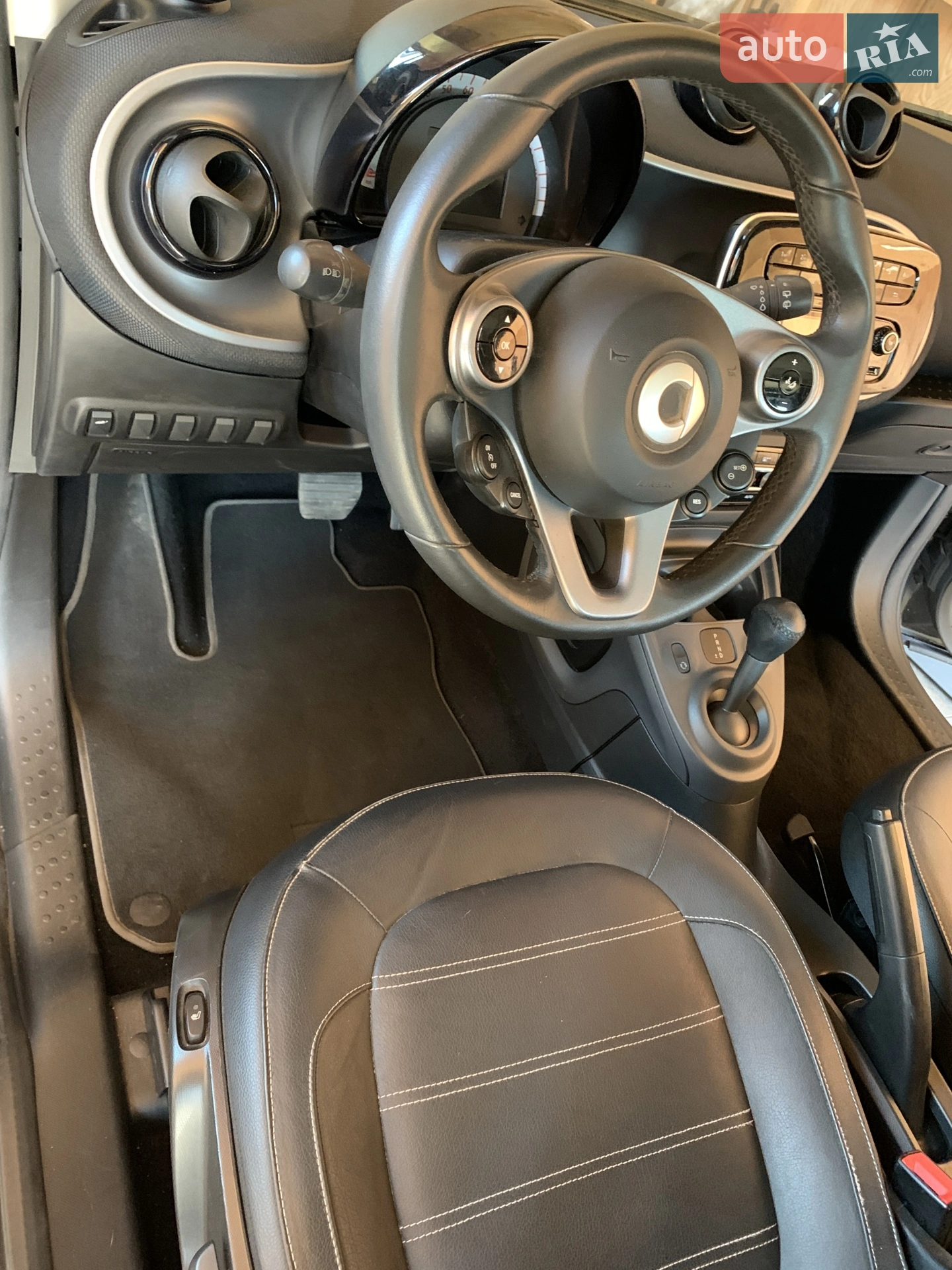 2017 Smart Fortwo - мініатюра 13