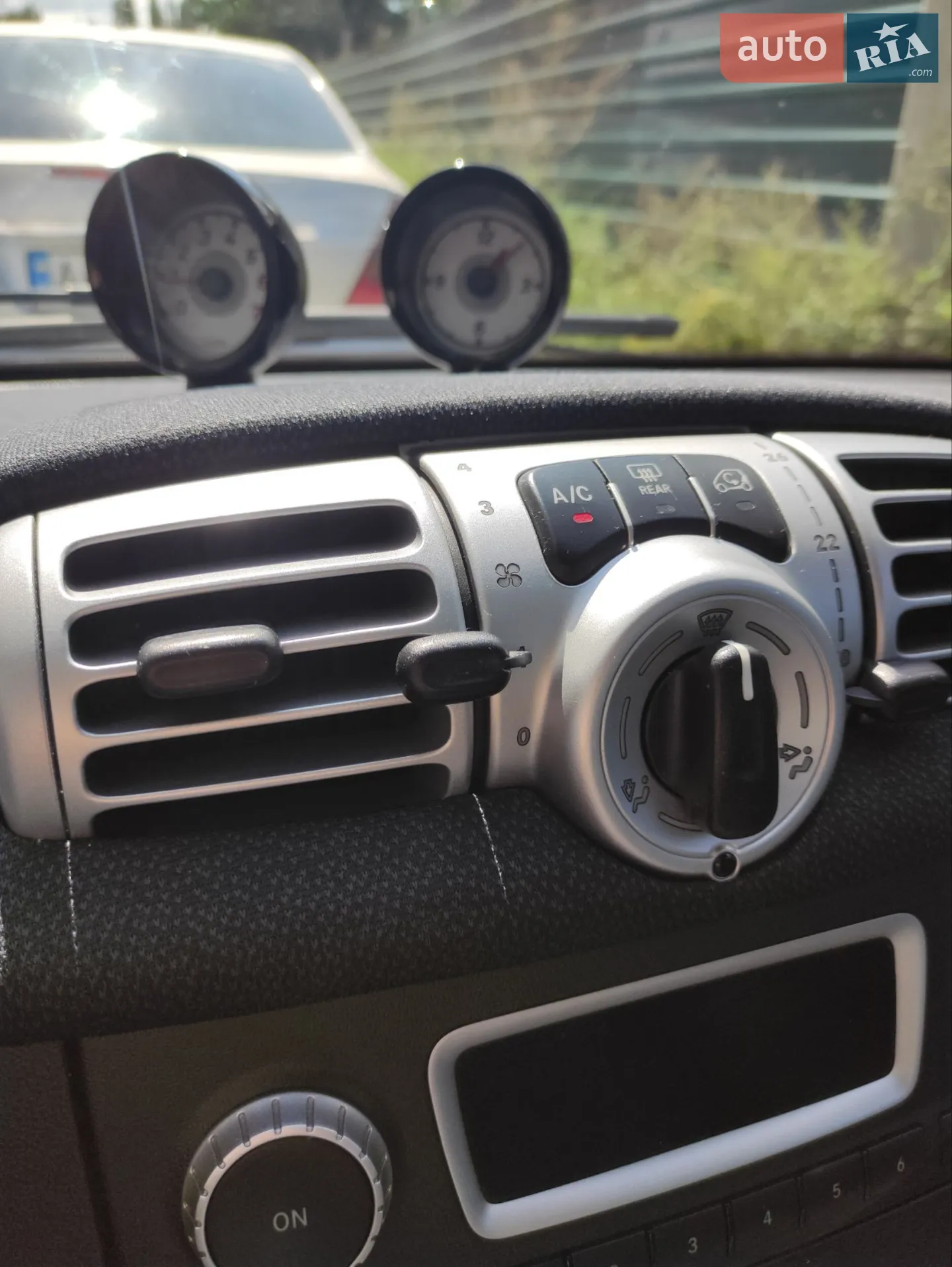 2014 Smart Fortwo - мініатюра 4