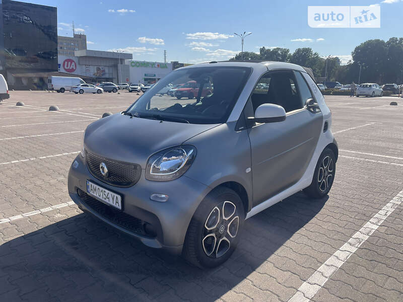 Кабріолет Smart Fortwo 2017 в Житомирі